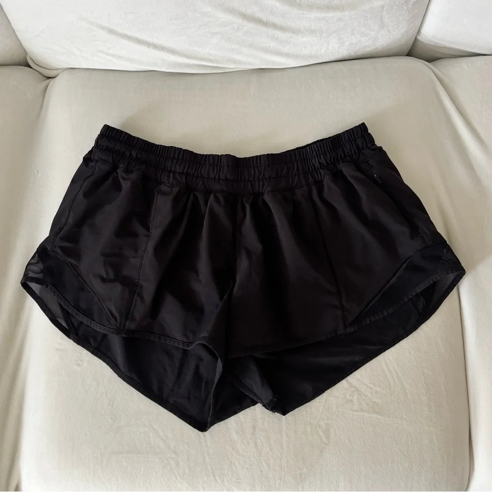 lululemon Hottie Hot Black Athletic Shorts - Picture 2 of 3